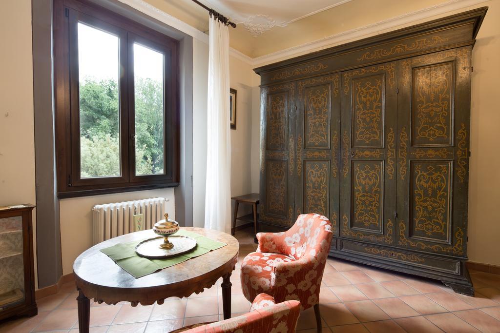 Santo Spirito Palace フィレンツェ エクステリア 写真