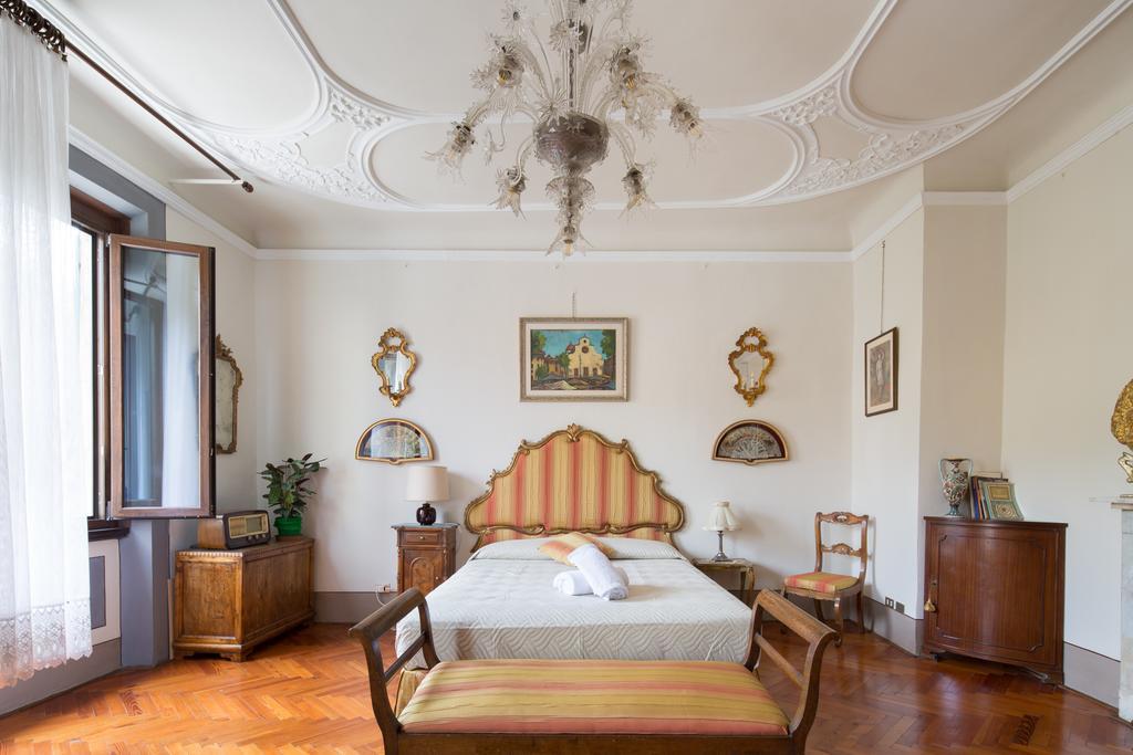 Santo Spirito Palace フィレンツェ エクステリア 写真
