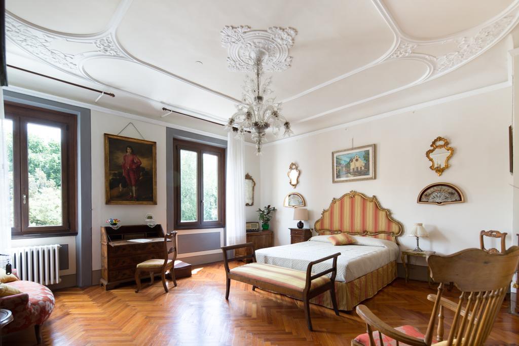 Santo Spirito Palace フィレンツェ エクステリア 写真