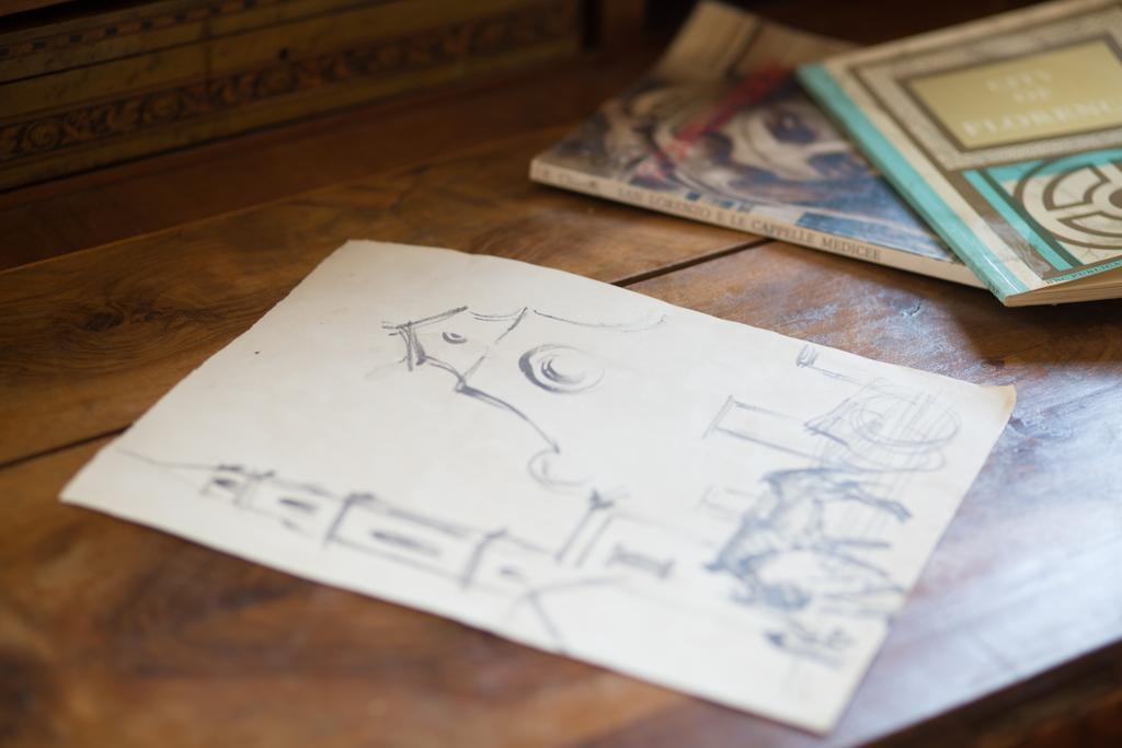 Santo Spirito Palace フィレンツェ エクステリア 写真