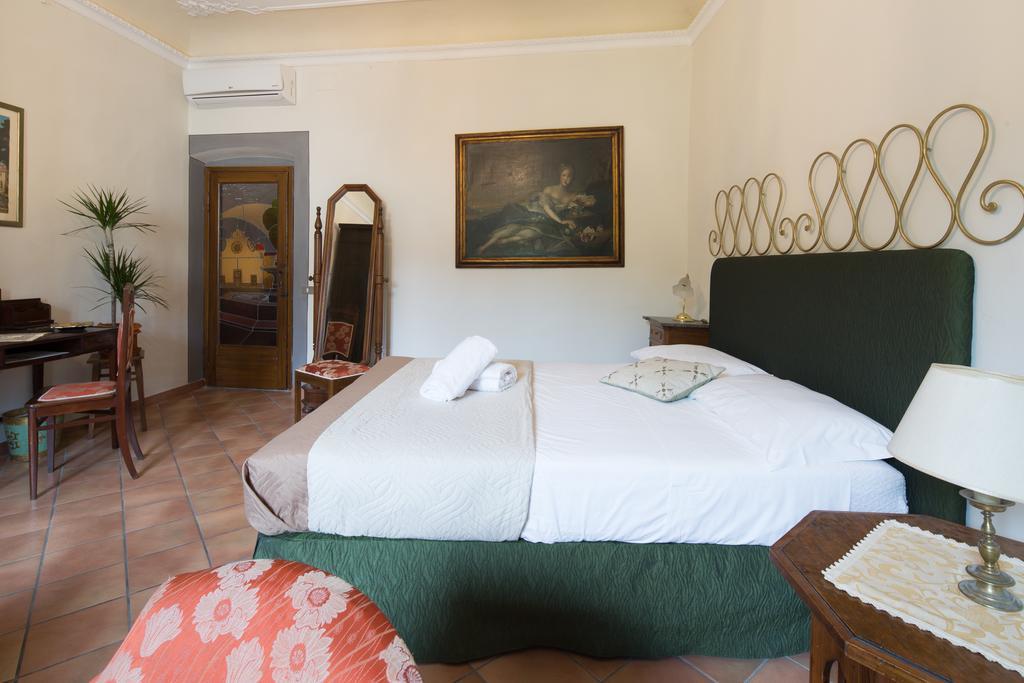 Santo Spirito Palace フィレンツェ エクステリア 写真