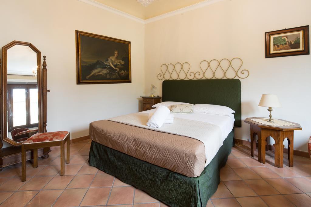 Santo Spirito Palace フィレンツェ エクステリア 写真